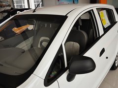 2010款 两厢 1.2SE EMT 理想版