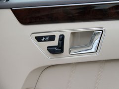 2011款 E200L 1.8T CGI优雅型