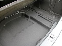 2011款 E200L 1.8T CGI优雅型