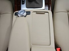 2011款 E200L 1.8T CGI优雅型