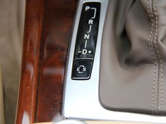2011款 E200L 1.8T CGI优雅型