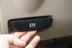 2011款 E200L 1.8T CGI优雅型