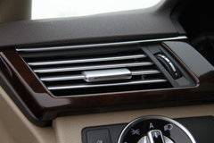 2011款 E200L 1.8T CGI优雅型