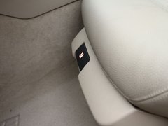 2011款 E200L 1.8T CGI优雅型