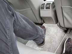 2011款 E200L 1.8T CGI优雅型