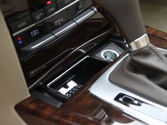 2011款 E200L 1.8T CGI优雅型