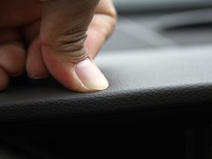 2011款 E200L 1.8T CGI优雅型