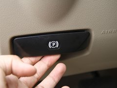 2011款 E200L 1.8T CGI优雅型