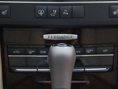 2011款 E200L 1.8T CGI优雅型