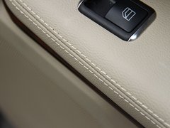 2011款 E200L 1.8T CGI优雅型