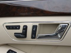 2011款 E200L 1.8T CGI优雅型