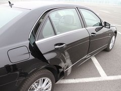 2011款 E200L 1.8T CGI优雅型