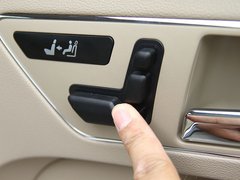 2011款 E200L 1.8T CGI优雅型