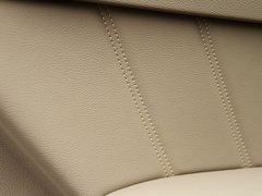 2011款 E200L 1.8T CGI优雅型