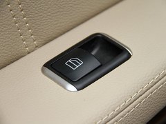 2011款 E200L 1.8T CGI优雅型