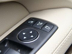 2011款 E200L 1.8T CGI优雅型