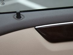 2011款 E200L 1.8T CGI优雅型