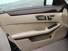 2011款 E200L 1.8T CGI优雅型