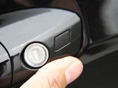 2011款 E200L 1.8T CGI优雅型