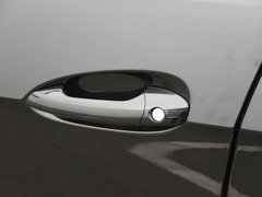 2011款 E200L 1.8T CGI优雅型