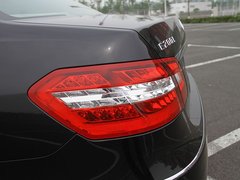 2011款 E200L 1.8T CGI优雅型