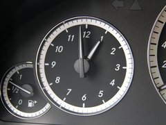 2011款 E200L 1.8T CGI优雅型