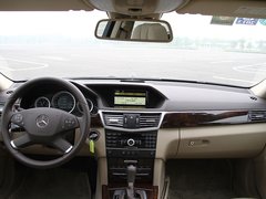2011款 E200L 1.8T CGI优雅型