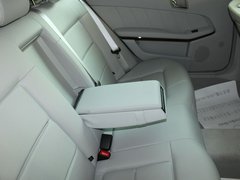 2011款 E200L 1.8T CGI优雅型