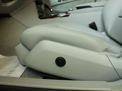 2011款 E200L 1.8T CGI优雅型