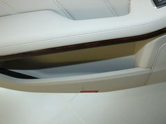 2011款 E200L 1.8T CGI优雅型