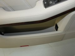 2011款 E200L 1.8T CGI优雅型