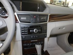 2011款 E200L 1.8T CGI优雅型