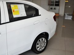 2010款 三厢 1.4SX EMT 优逸版