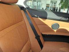 2011款 330i 3.0L 双门轿跑车