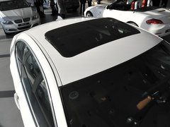 2011款 330i 3.0L 双门轿跑车