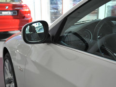2011款 330i 3.0L 双门轿跑车