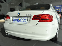2011款 330i 3.0L 双门轿跑车