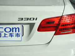 2011款 330i 3.0L 双门轿跑车