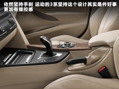 2011款 335i 3.0T 双门轿跑车