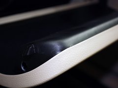 2011款 1.6L 自动 时尚型