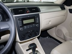 2011款 1.6L 自动 时尚型