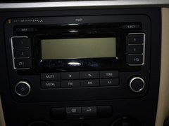 2011款 1.6L 自动 时尚型