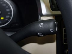 2011款 1.6L 自动 时尚型