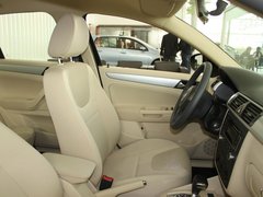 2011款 1.6L 自动 时尚型