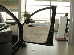 2011款 1.6L 自动 时尚型
