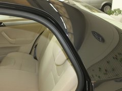 2011款 1.6L 自动 时尚型