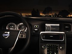 2011款 2.0T DCT 舒适型