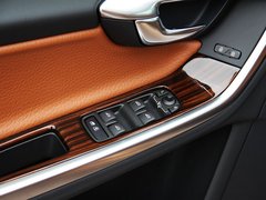 2011款 3.0T 自动 智尊版 AWD