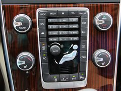 2011款 3.0T 自动 智尊版 AWD