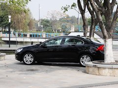 2011款 3.0T 自动 智尊版 AWD